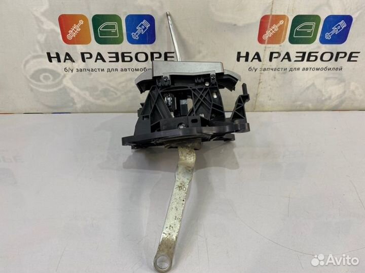 Селектор АКПП Toyota Land Cruiser 200 2UZ-FE 2010