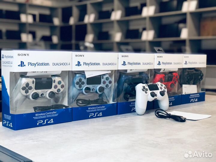 Джойстики Dualshock для PlayStation 4