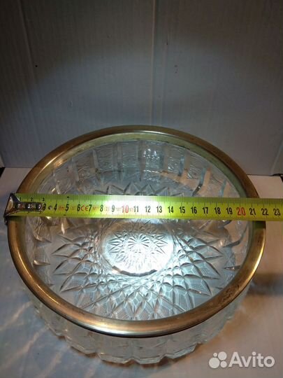 Хрустальная ваза с серебряным ободком