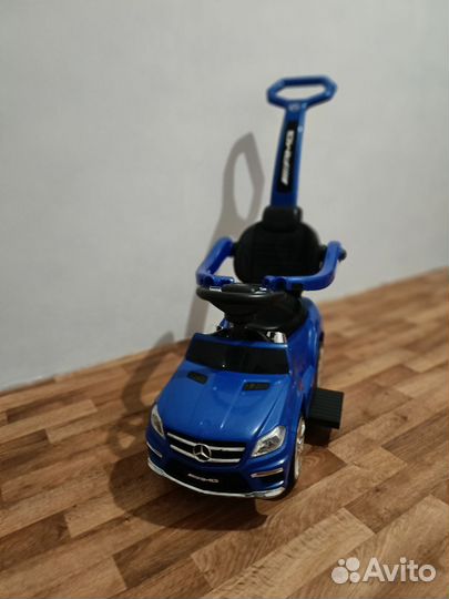 Машинка каталка толокар с ручкой mercedes