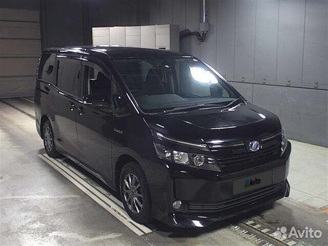 Toyota Voxy 1.8 CVT, 2015, 114 000 км