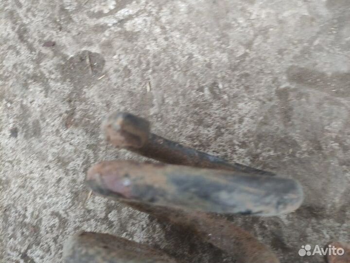 Пружина подвески передняя Mercedes-Benz E W210