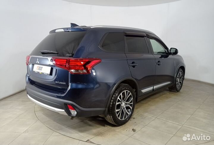 Mitsubishi Outlander 2.0 CVT, 2018, 93 500 км