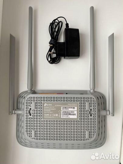 Роутер TP-Link EC220-G5
