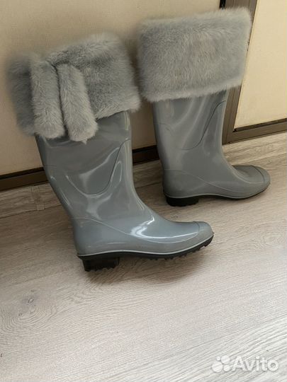 Резиновые сапоги