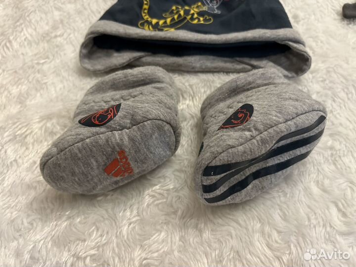 Шапка, пинетки adidas disney 40-42