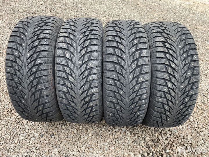 Dynamo Snow-H MWH02 215/60 R17 S