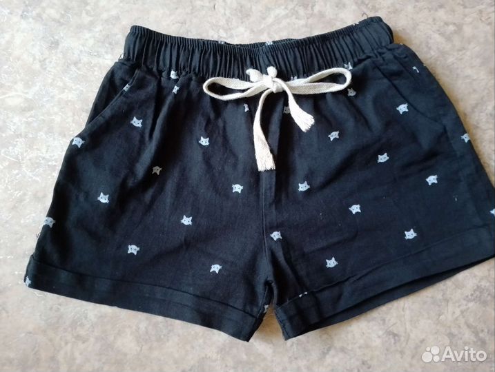Шорты женские
