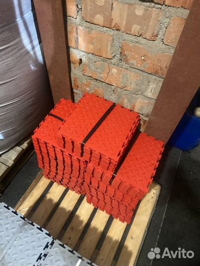 Плитка пвх напольная