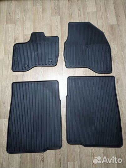 Ford explorer комплект ковров