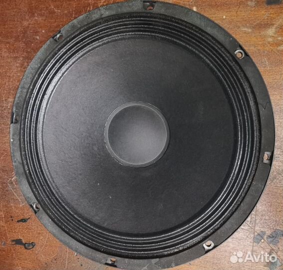 Динамики гитарные Ibanez Eminence Mackie