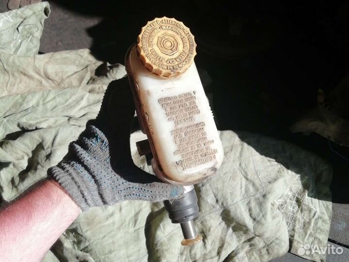 Главный тормозной цилиндр крайслер себринг