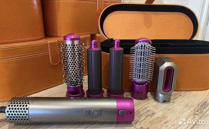 Стайлер Dyson в кейсе