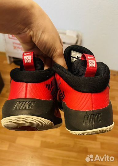 Кроссовки nike, 36,5 на мальчика