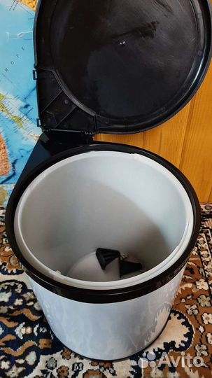 Мусорное ведро для кухни