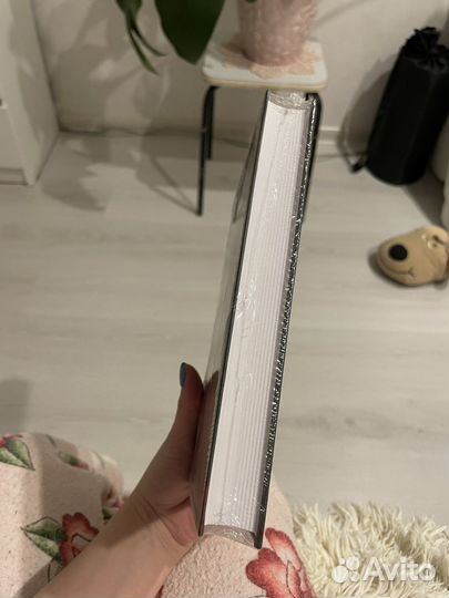 Триша Левенселлер Тени между нами