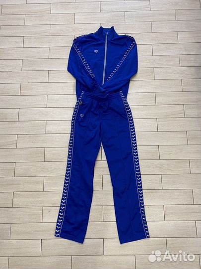 Спортивный костюм Arenа