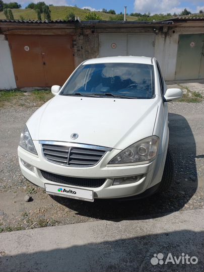 SsangYong Kyron 2.0 AT, 2012, 250 000 км