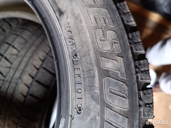 Bridgestone Blizzak Revo GZ 235/55 R17