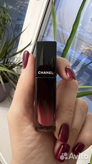 Chanel rouge allure laque 64