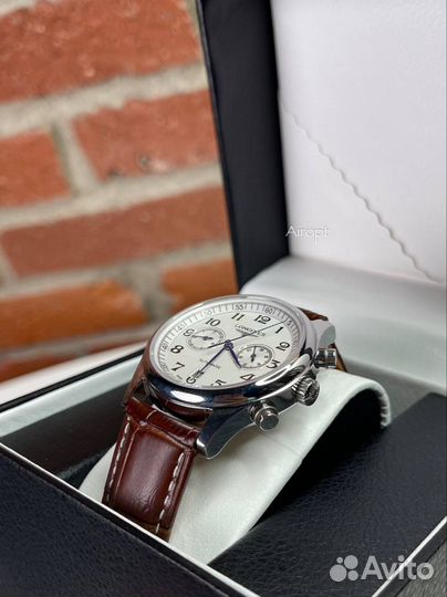 Наручные часы longines