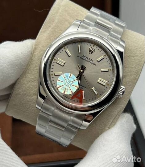Мужские наручные часы Rolex Oyster Perpetual LS