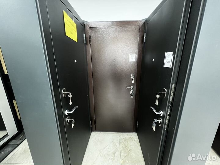 Дверь входная утепленная