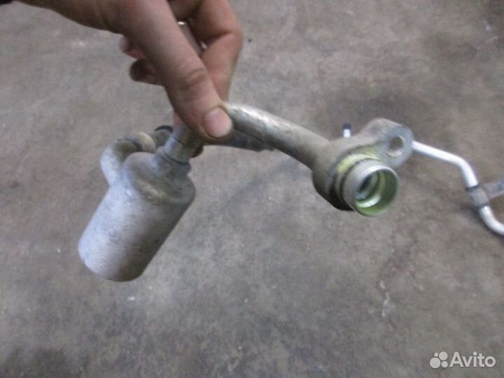 Трубка кондиционера Nissan Tiida (C11) 2007-2014