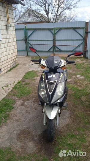 Скутер 50(80) кубов с документами