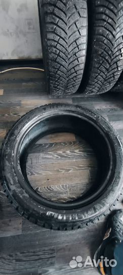 Michelin X-Ice North 4 235/45 R18