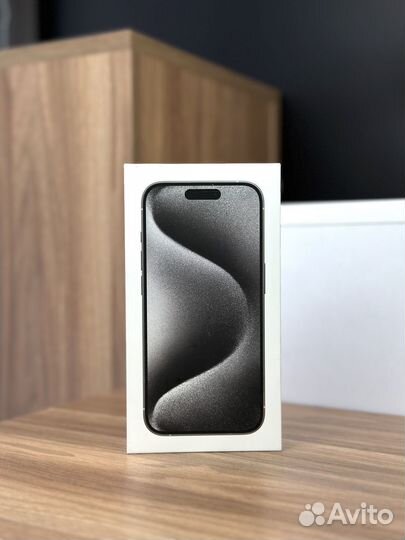 iPhone 15 Pro, 256 ГБ