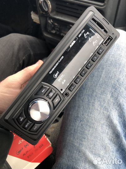 Магнитофон aura