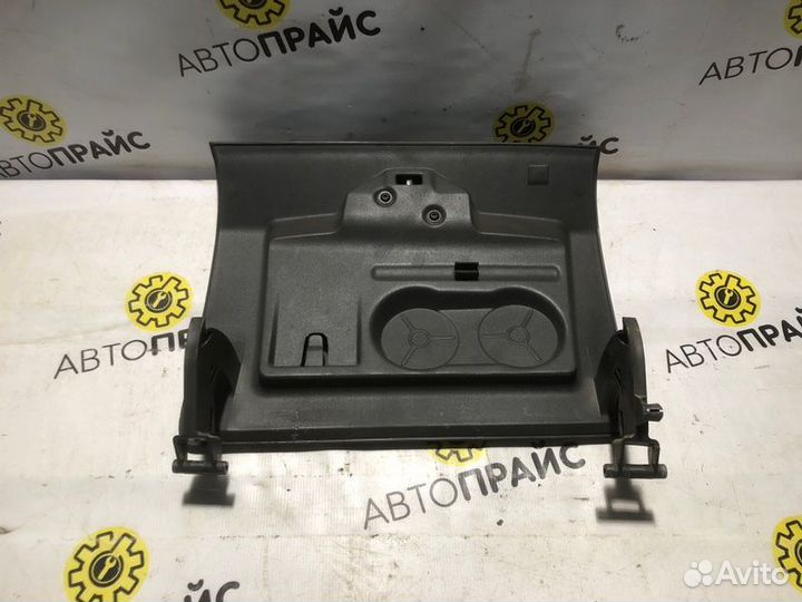 Бардачок Ford Focus 2 qqdb 1.8 2007