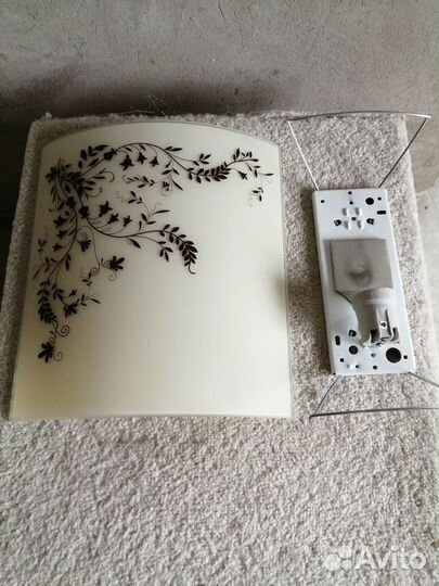 Светильник настенный б/у