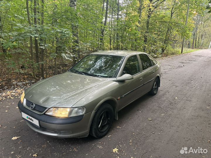 Opel Vectra 1.8 AT, 1996, 291 000 км