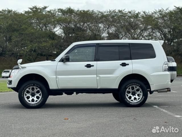 Mitsubishi Pajero 3.0 AT, 2015, 54 000 км