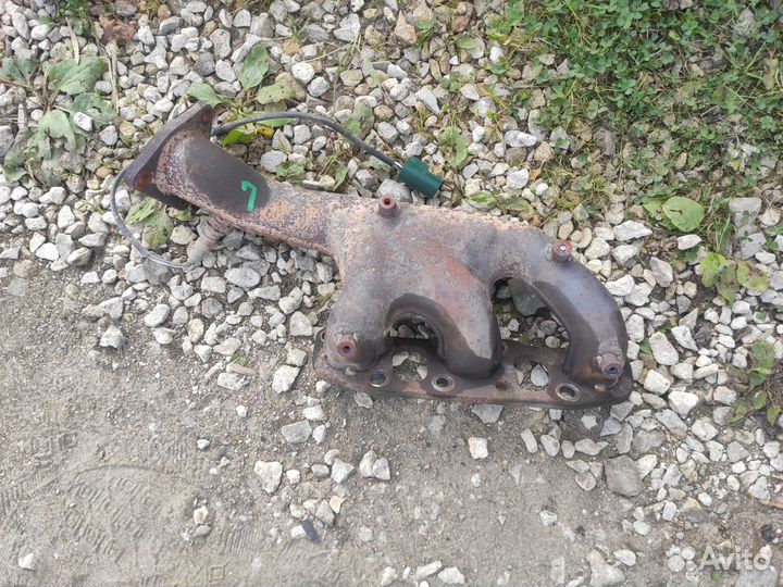 Коллектор выпускной левый Infiniti Fx35 S50 3.5