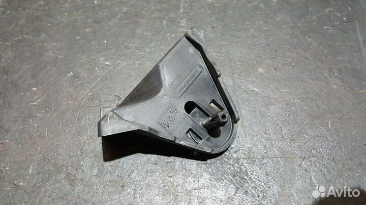 Накладка петли капота Volkswagen Passat Cc 2.0