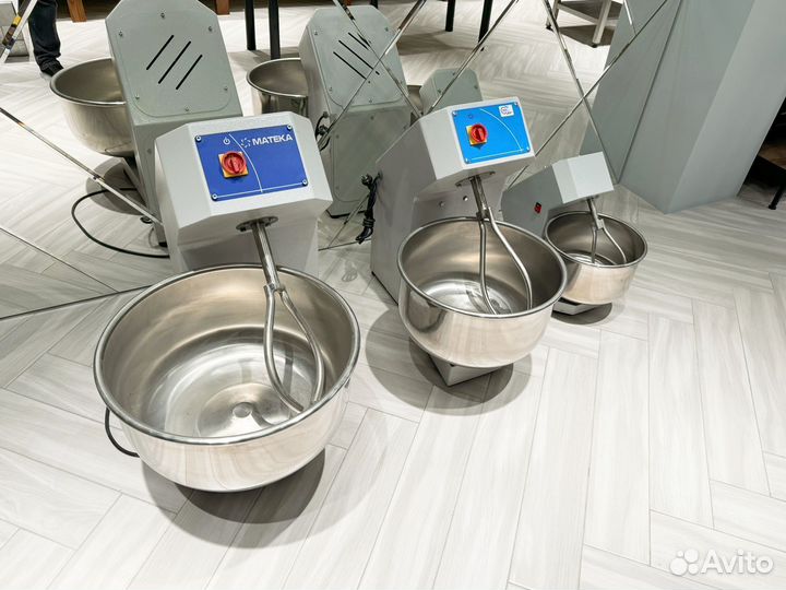 Тестомешалка Mateka