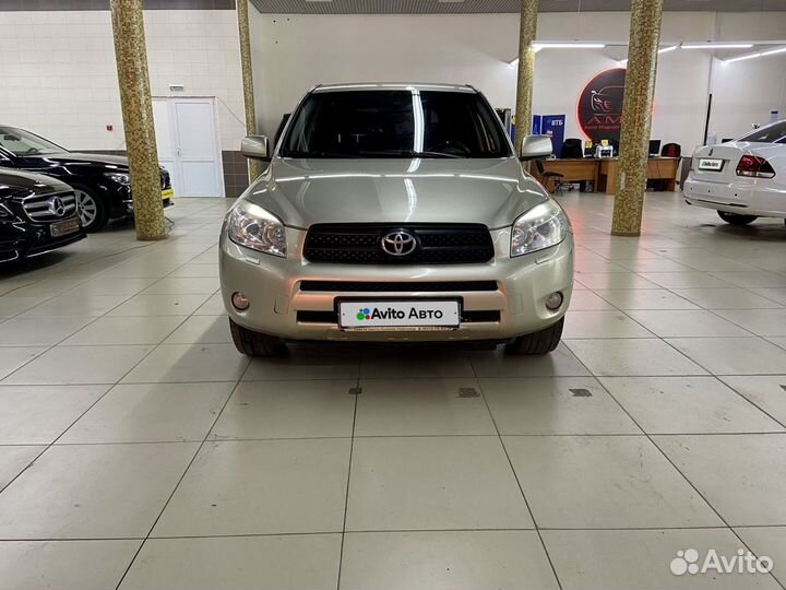 Toyota RAV4 2.0 AT, 2006, 210 167 км