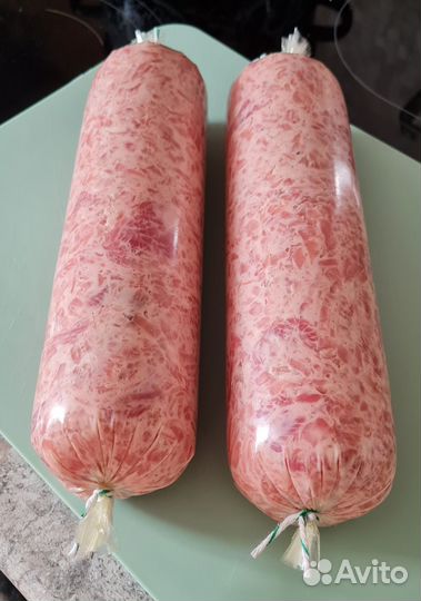 Колбаски гриль, колбасы, паштеты