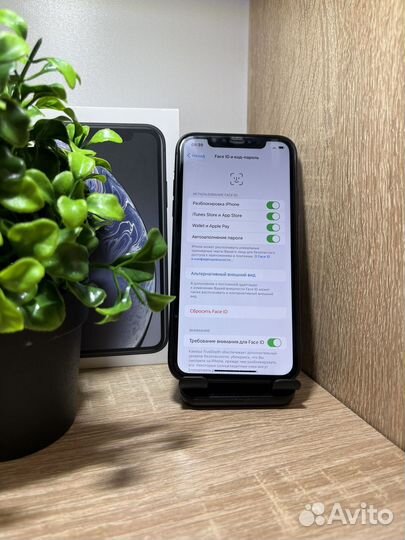 iPhone Xr, 64 ГБ