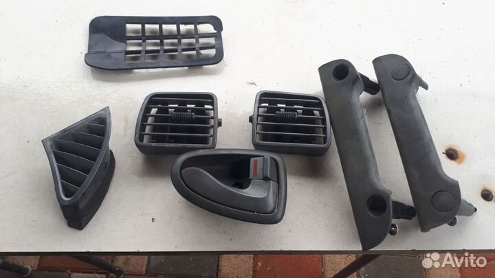 Дефлекторы воздуховода в стиле amg