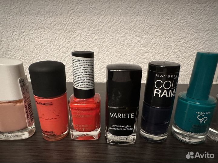 Лак для ногтей бу в хорошем срстоянии