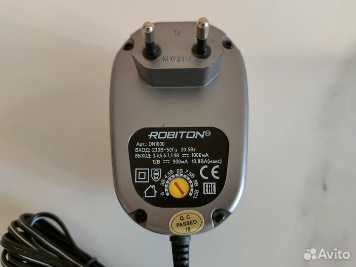 Блок питания Robiton DN1000 универсальный