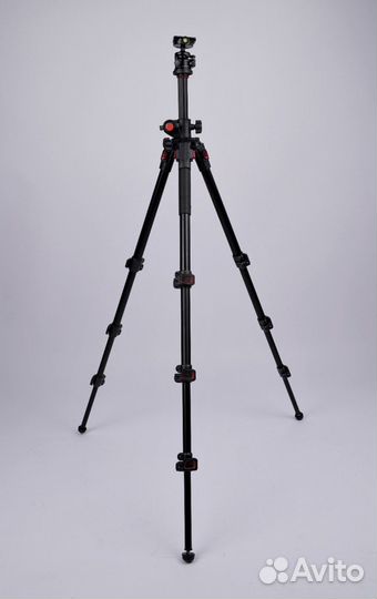 Штатив FST MU-тua