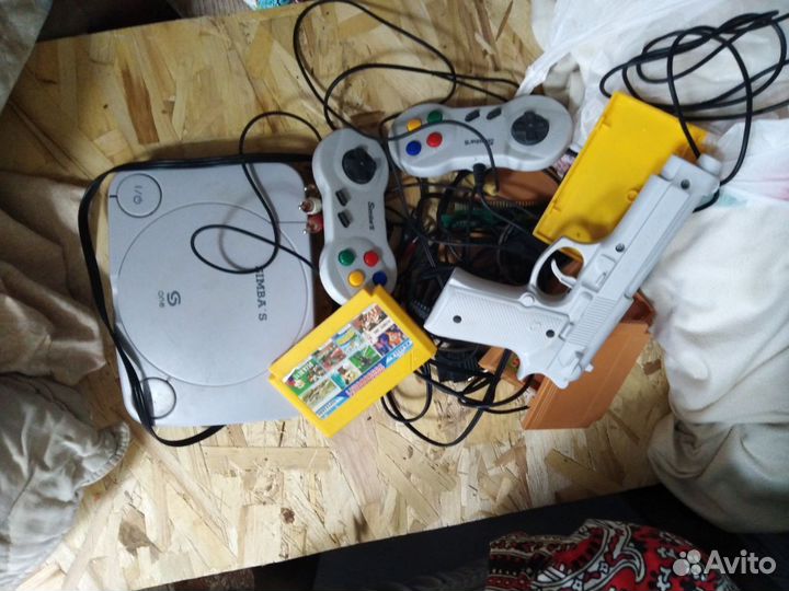 Игровая приставка dendy