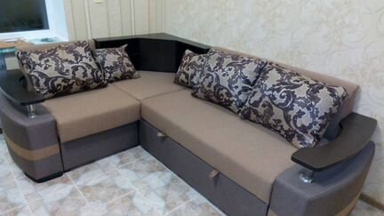 Перетяжка мебели Красногорск, обивка дивана
