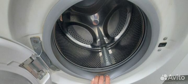 Стиральная машина автомат