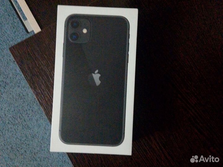 iPhone 11, 64 ГБ